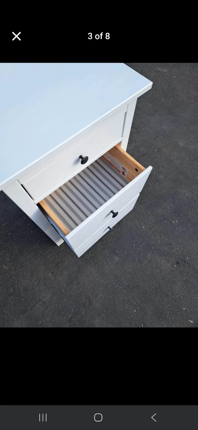 White 3-Drawer Nightstand / Side Table - photo 5