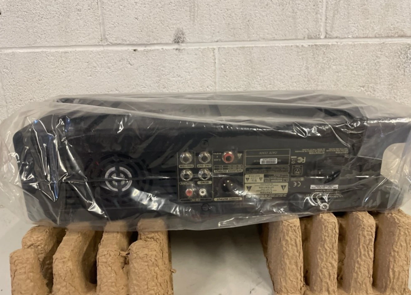 Behringer Ultrabass BXD3000H 300-Watt 2-Channel - photo 4