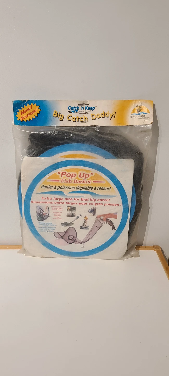 Catch 'N Keep Pop-Up Live Well for Fishing - NEW In Package