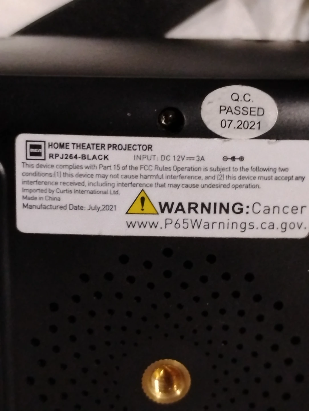 RCA RPJ264 Home Theater Projector - Black - photo 3