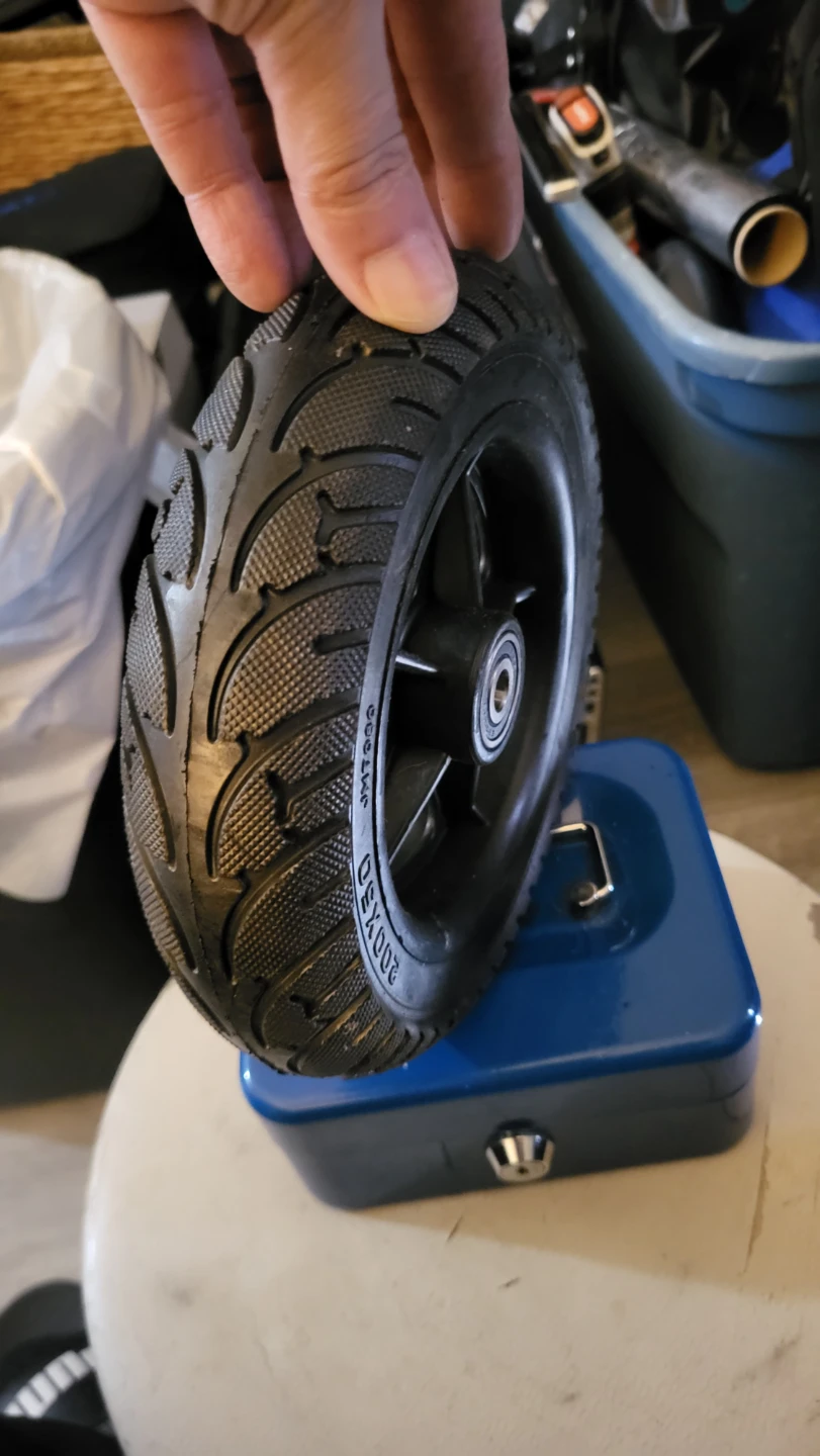 Brand New 200x50 Solid Rubber Tire and Rim for e - scooter - photo 4