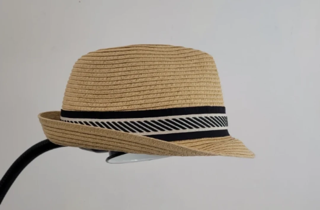 MINISO Straw Fedora Hat with Black and White Band - photo 3