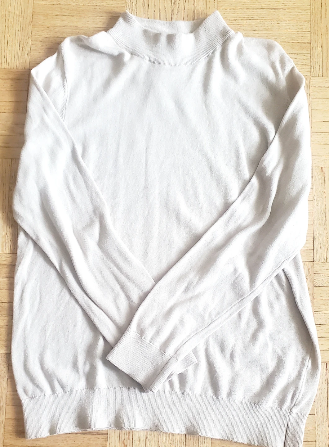 Men's Neck Sweater- H&M
