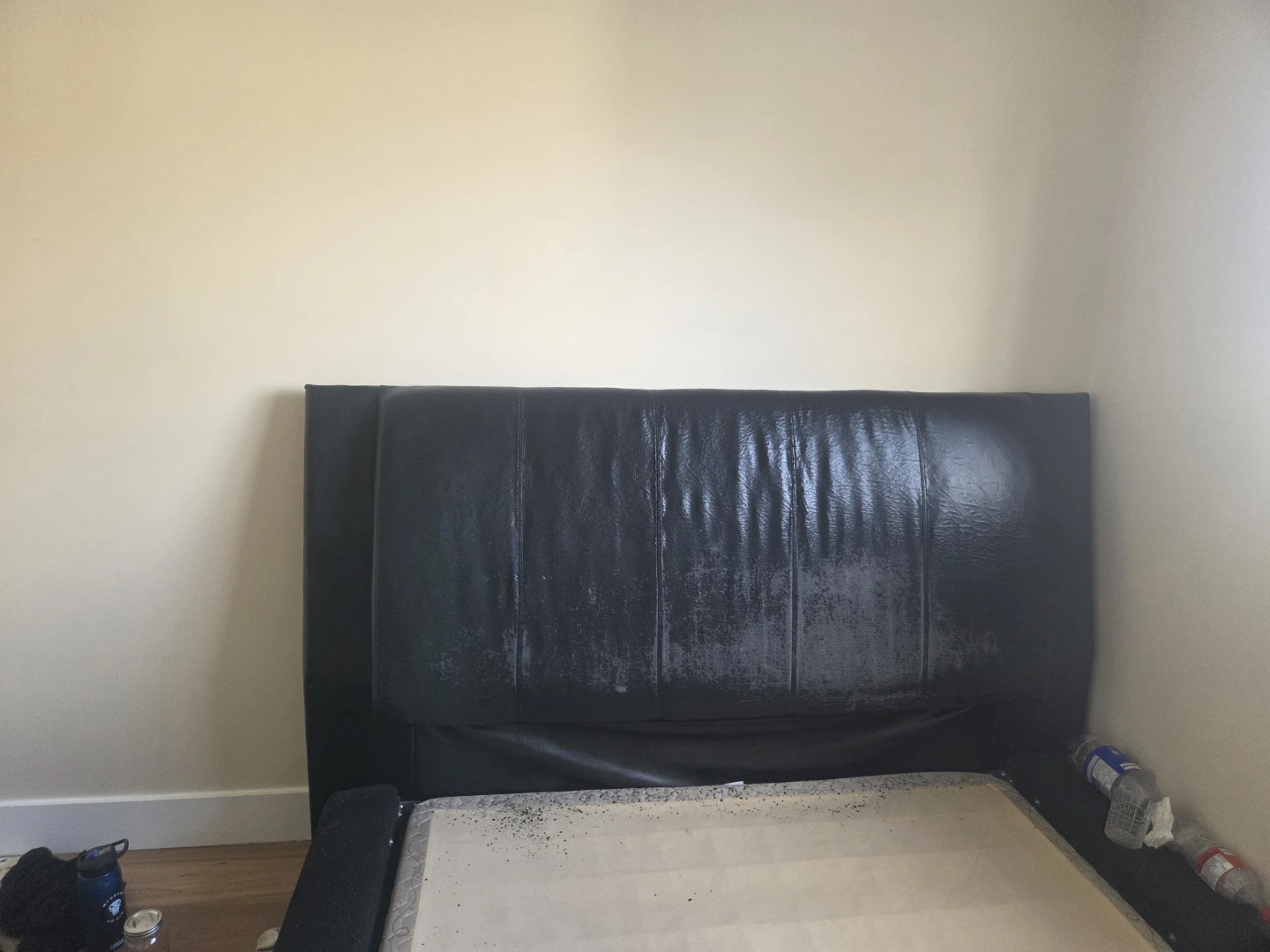Black Faux Leather Headboard Platform Bed Frame - photo 2