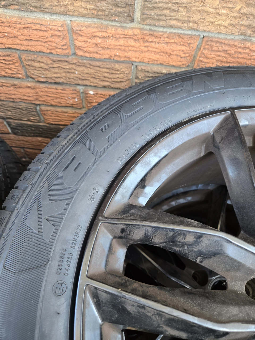 235/60R18 Tires on Alloy Wheels - photo 4