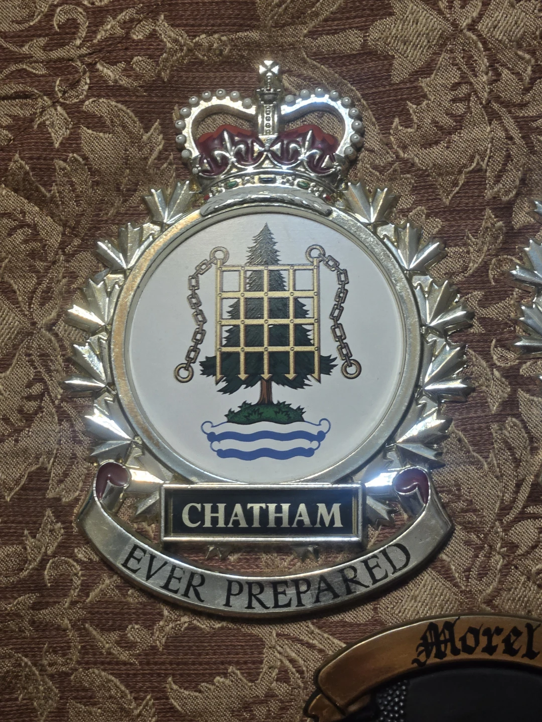 Morel Coat of Arms Plaque - photo 4