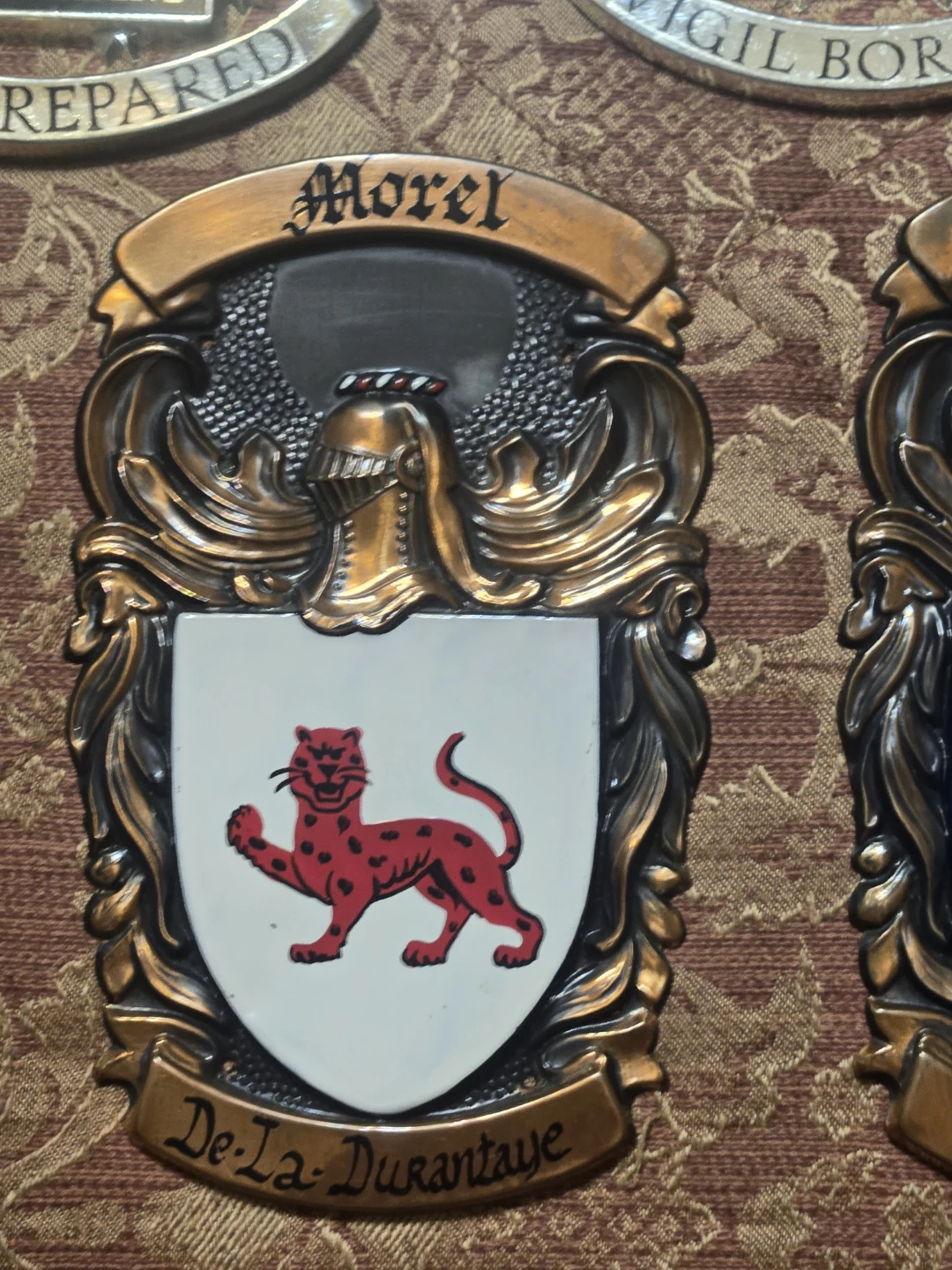 Morel Coat of Arms Plaque - photo 5