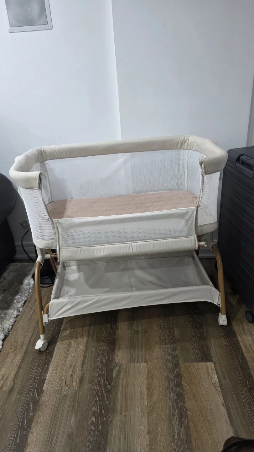 Baby Bassinet with Adjustable Height - photo 4