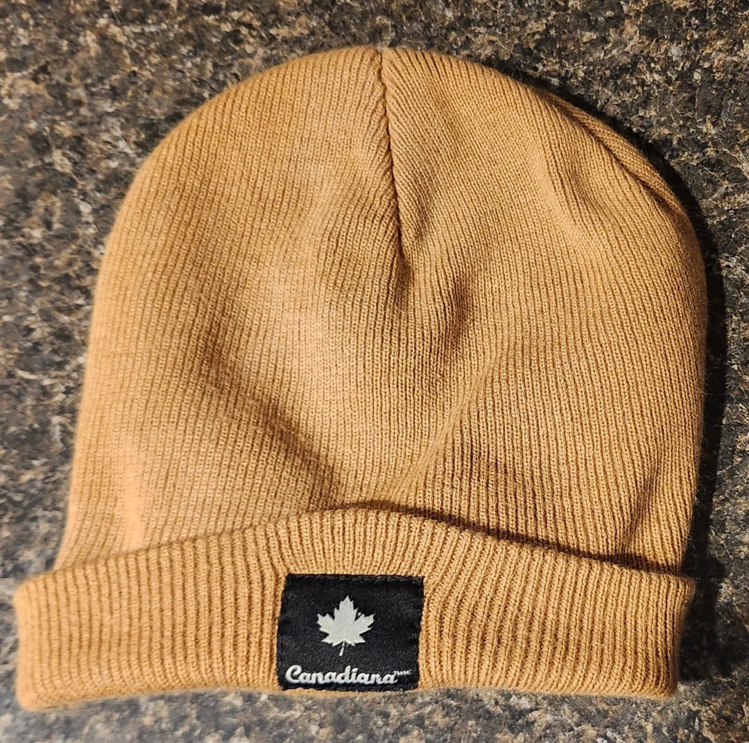 Canadiana Beanie - photo 2