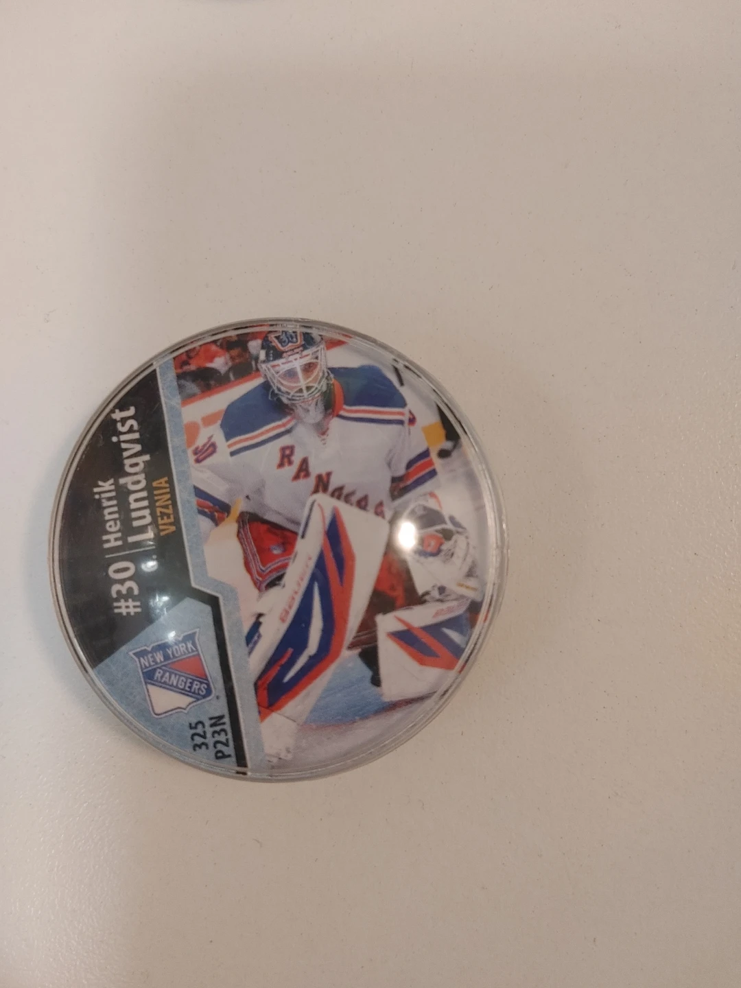 Henrik Lundqvist #30 New York Rangers Puck