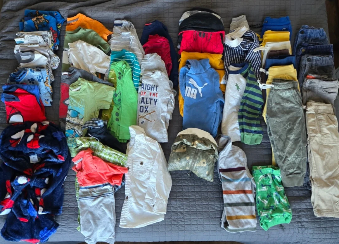 Kids Clothing Bundle - 2T