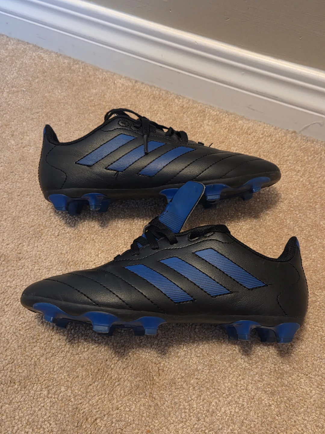 Adidas Black & Blue Soccer Cleats size 3 - photo 2