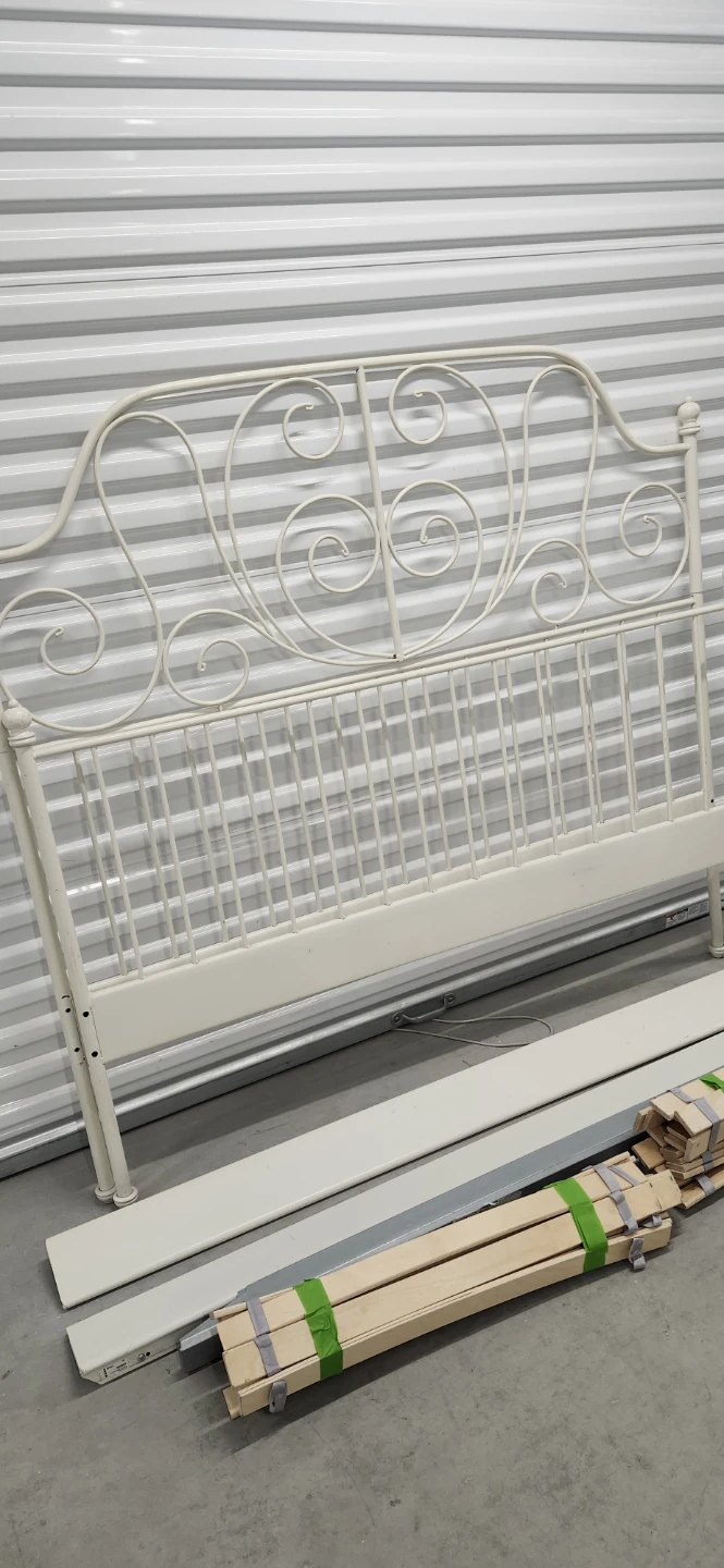 Ikea metal queen size bed frame with slats - photo 3