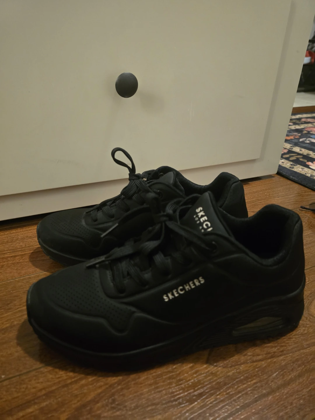 Skechers Black Sneakers - photo 2