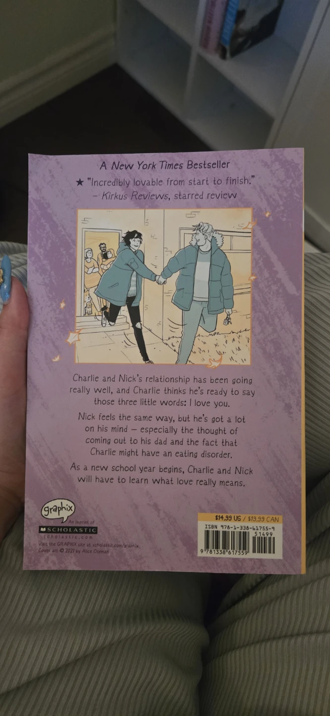 Heartstopper Volume 4 Graphic Novel by Alice Oseman - photo 2