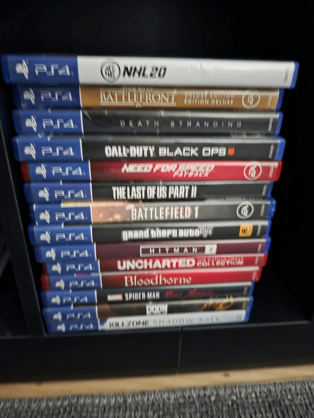 PlayStation 4 with 2  Controllers and Games Bundle - photo 2