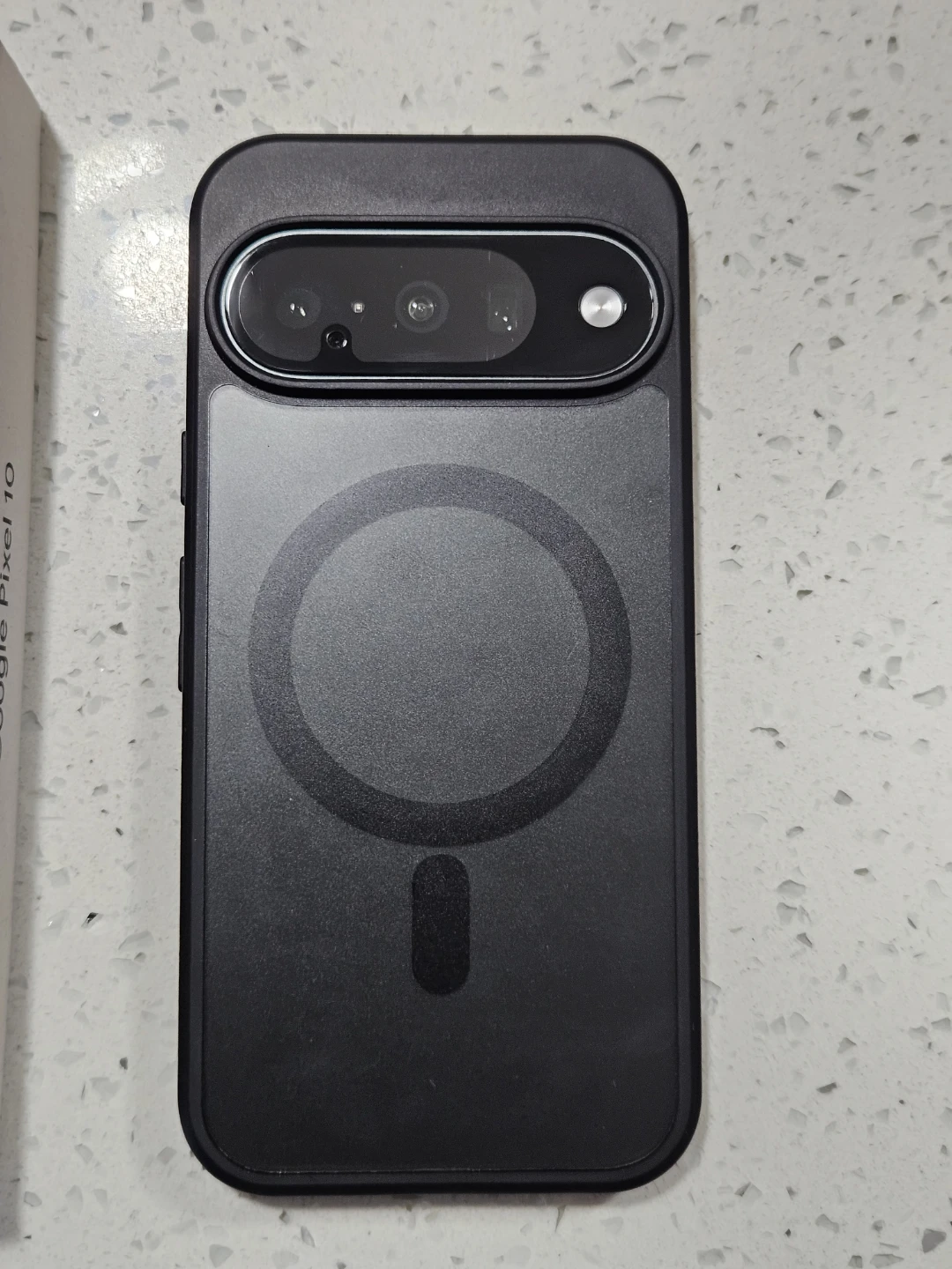 Google Pixel 10 Smartphone - photo 2