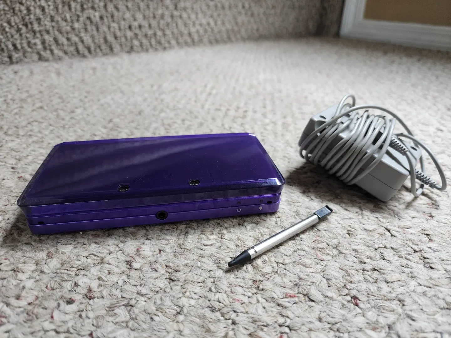 Nintendo 3DS - Purple