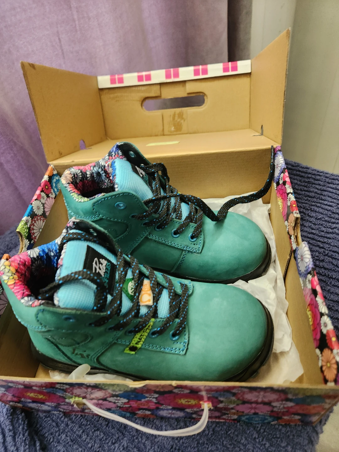 PF steel toed Workboots Turquoise  - Size 5 - photo 2
