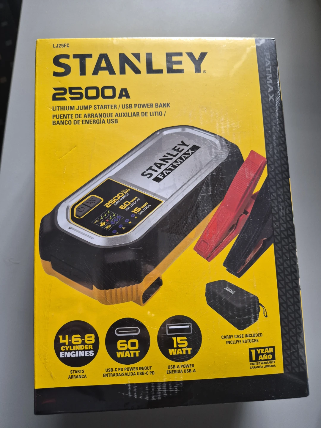 Stanley FATMAX 2500A Lithium Jump Starter & USB Power Bank