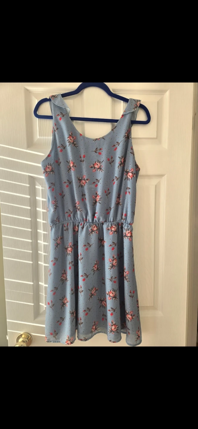 Twik Brand Dresses from Simons - photo 4