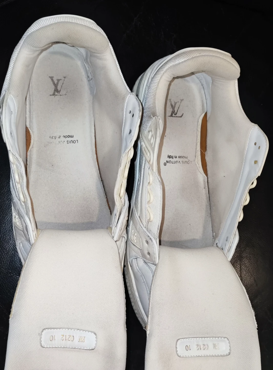 Louis Vuitton White Leather Sneakers, Men Size 10, USED - photo 2