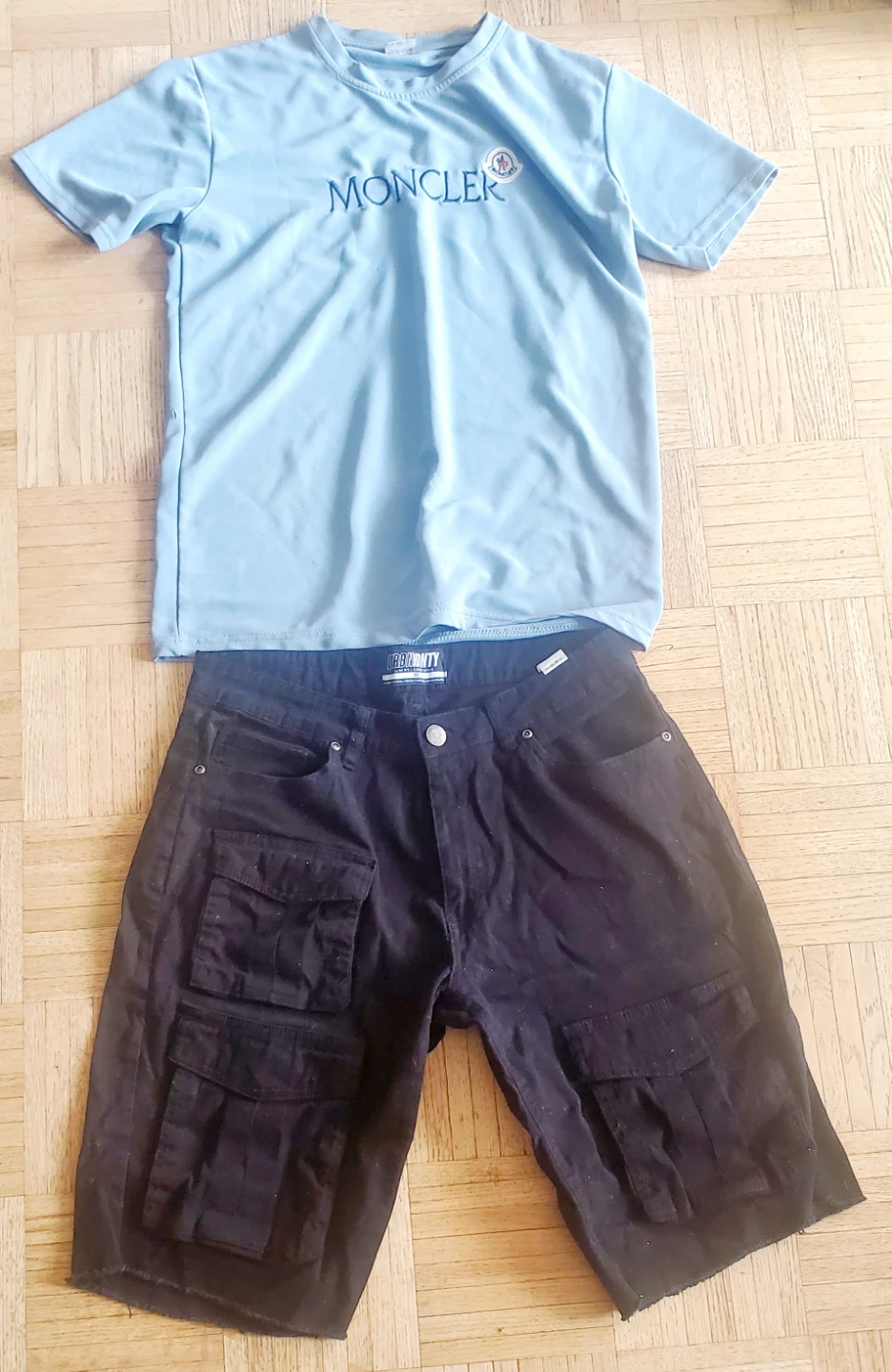 Moncler Blue T-Shirt & Black Cargo Shorts Set