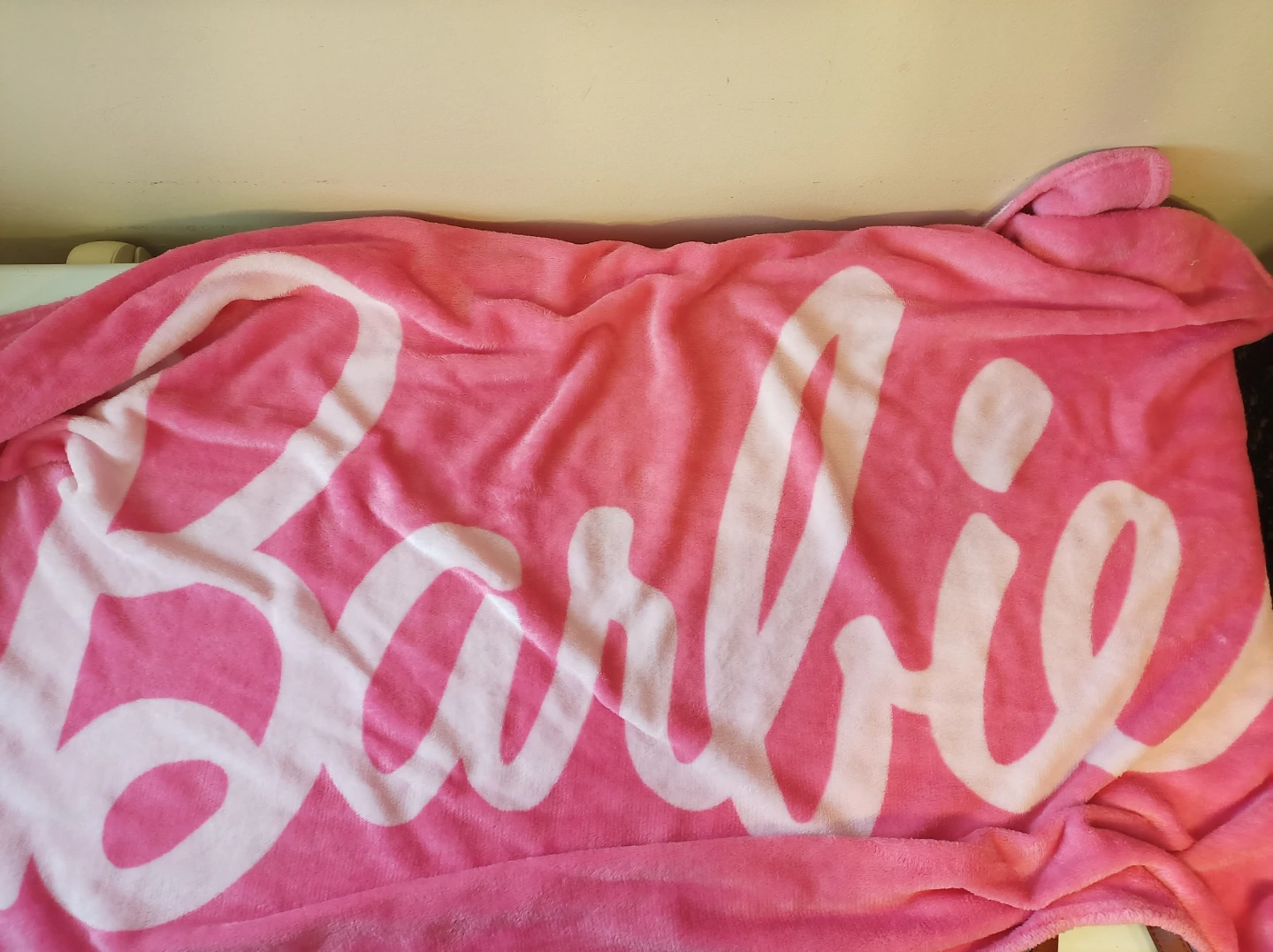 45x48" Barbie Fluffy Bed Throw