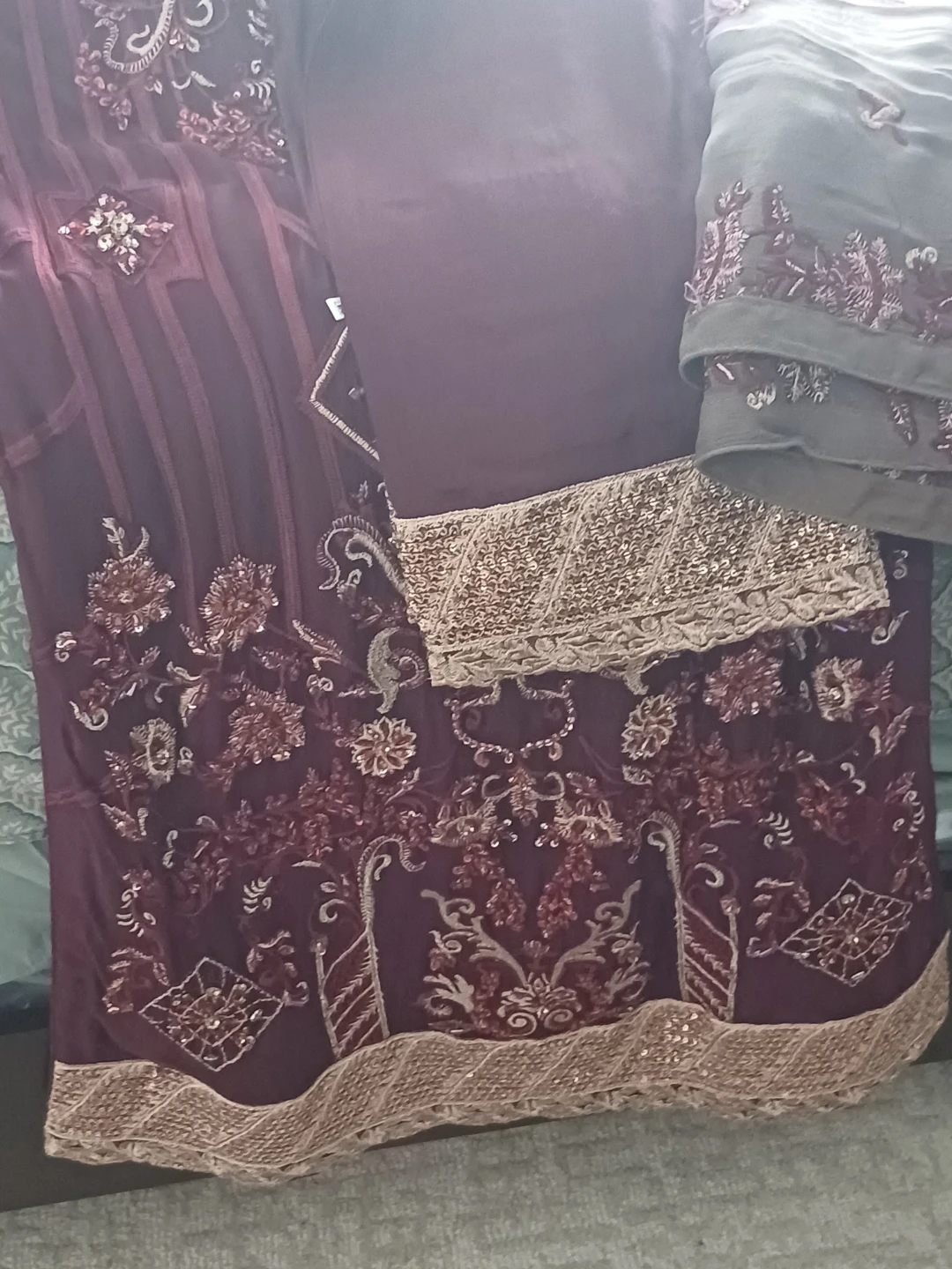 Embroidered Kurti and Dupatta Set - photo 2