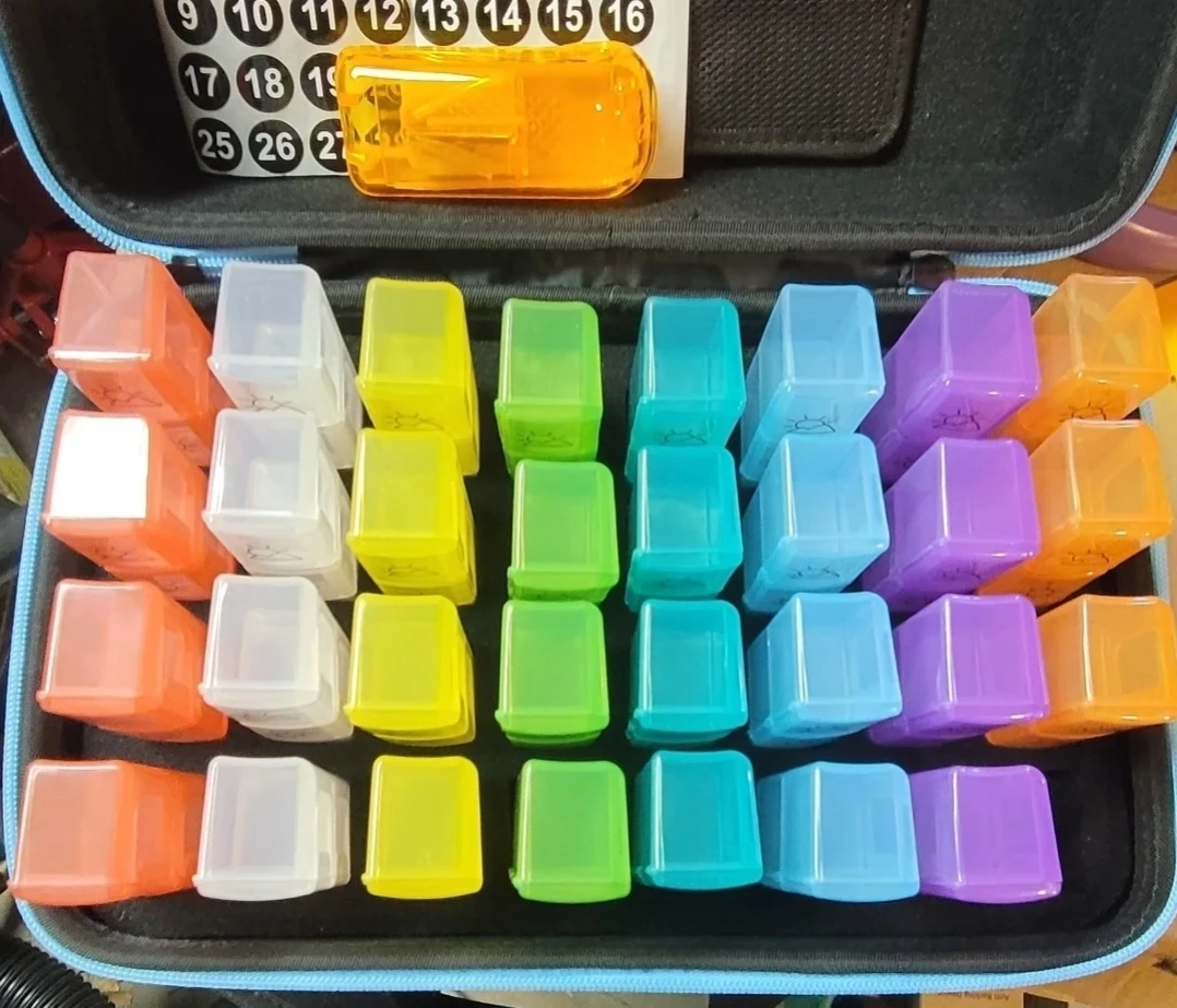 New Portable Pill Organizer Case - photo 3