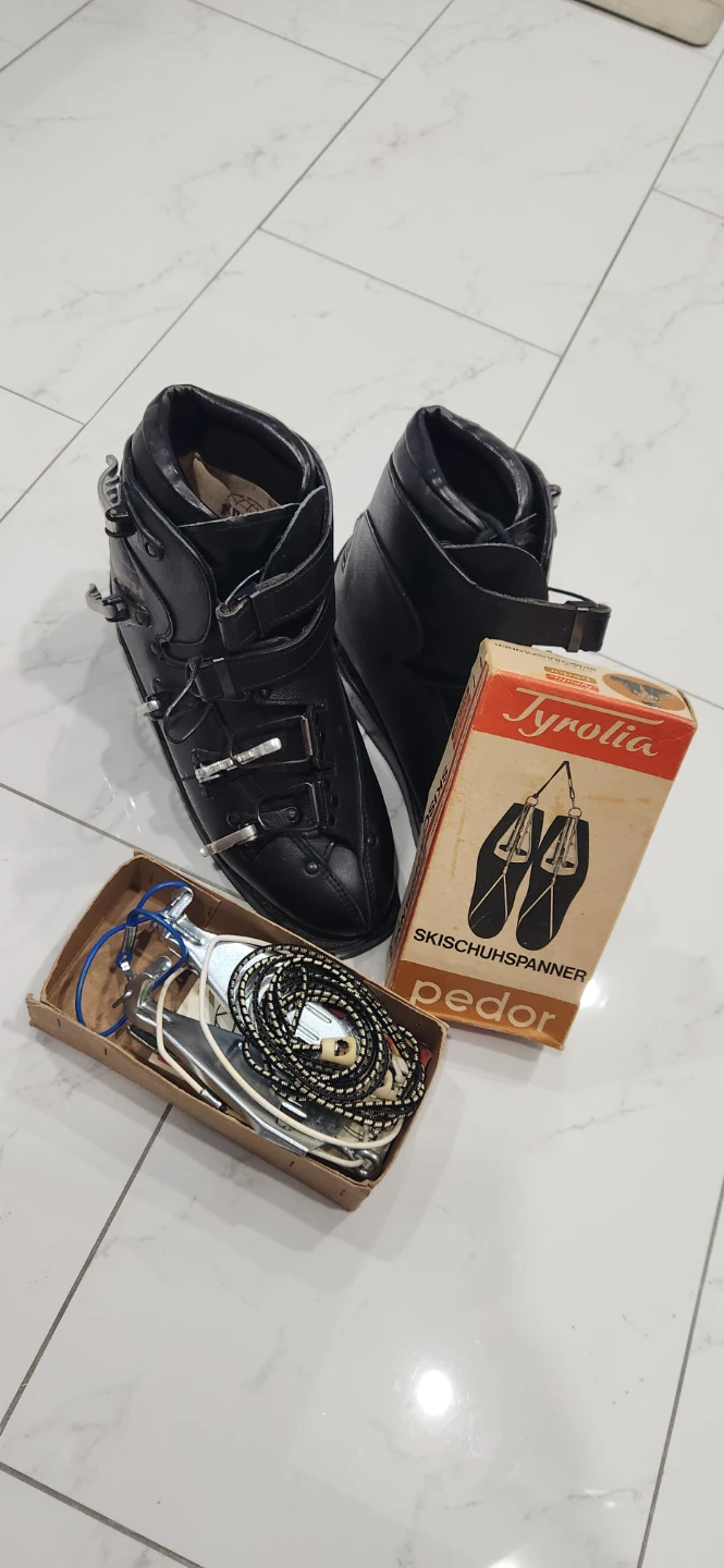 Koflach Ski Boots - photo 3