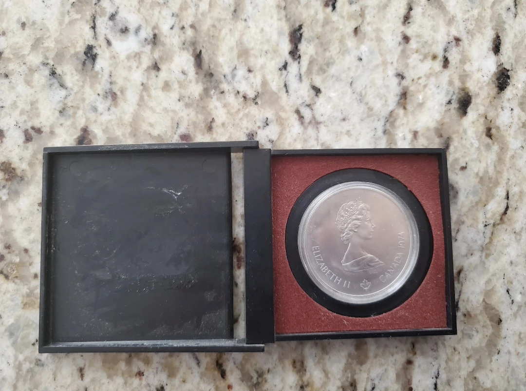 1976 Montreal Olympics 5 Dollars Coin - photo 2