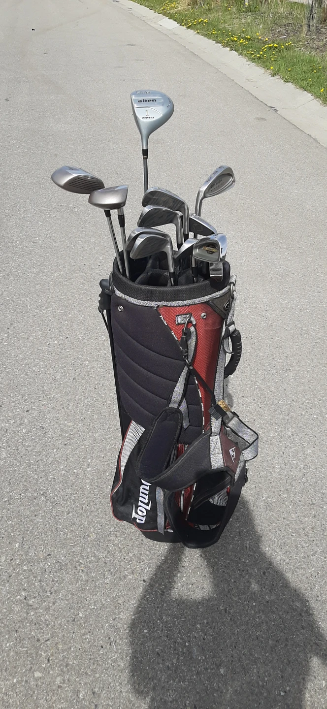 Complete Set Of Men's Left Handed Golf Clubs & Kickstand Bag