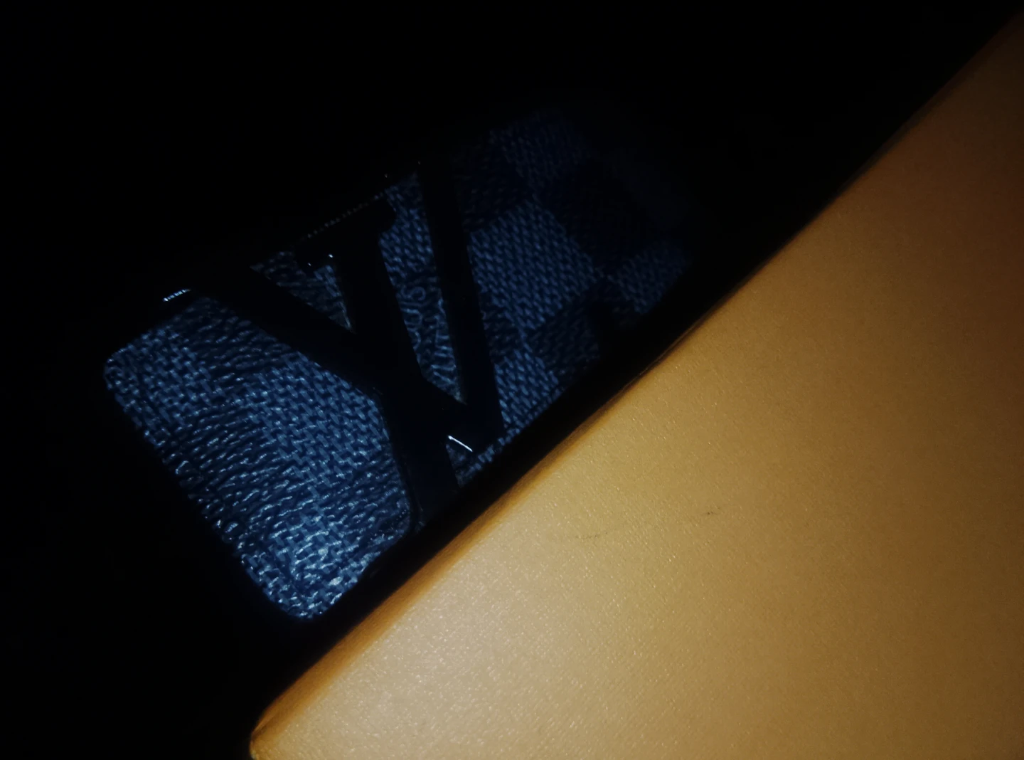 Lv belt with Louis Vuitton Box and Dust Bag - photo 5