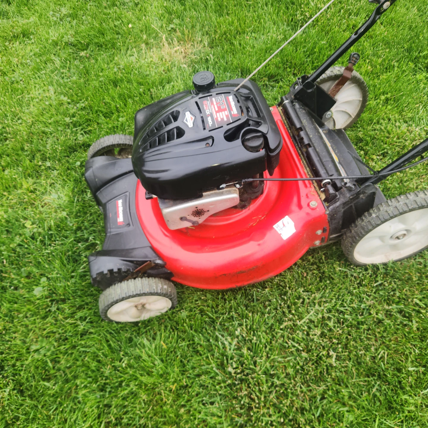 Yard Machines 21" push Lawn Mower
