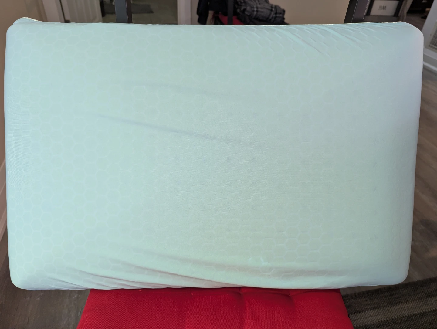 IKEA Ergonomic pillow, side/back sleeper, Queen - photo 2