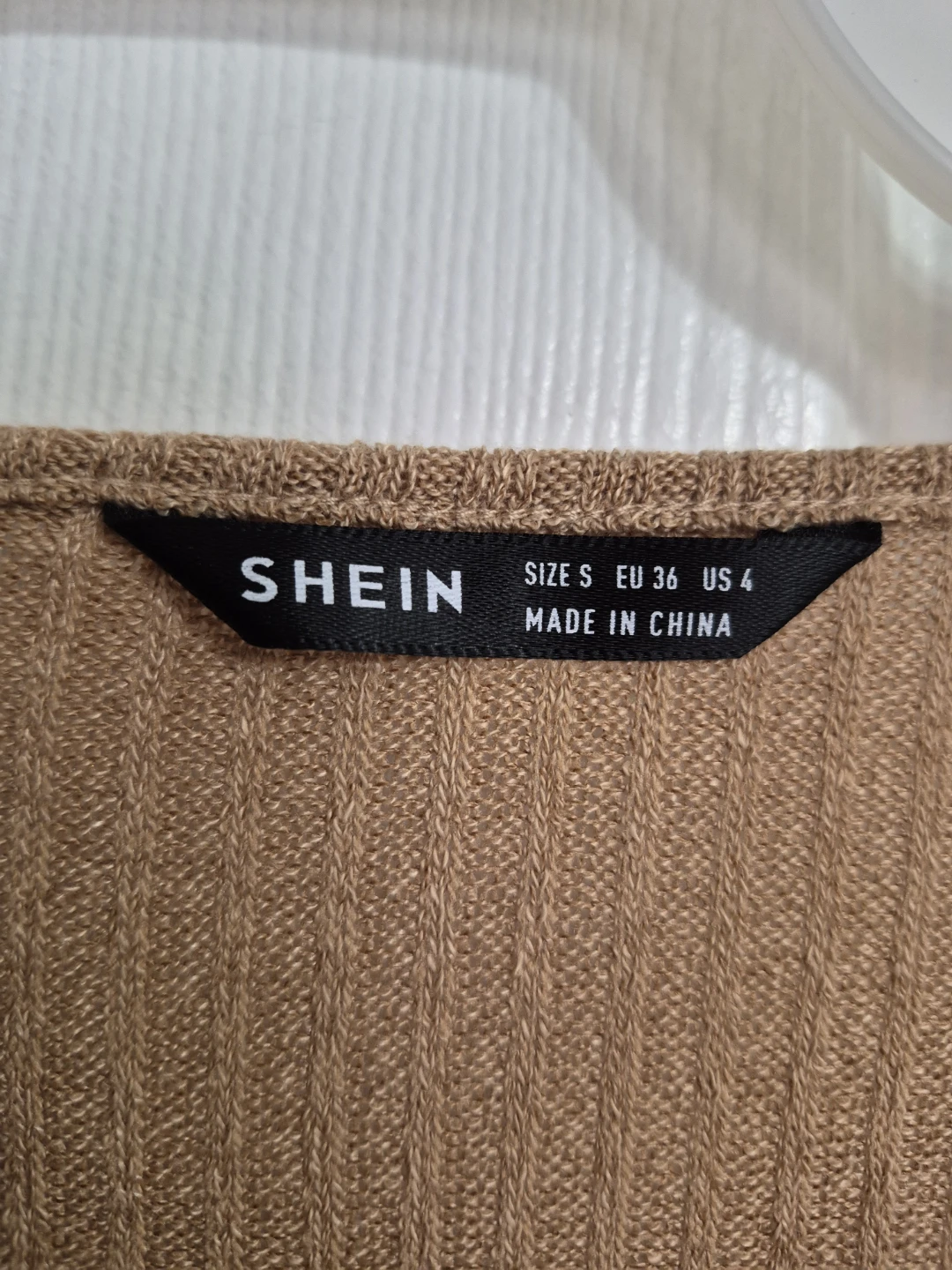 Ladies Size Small Shein Light Longsleeve Crop Top - photo 3