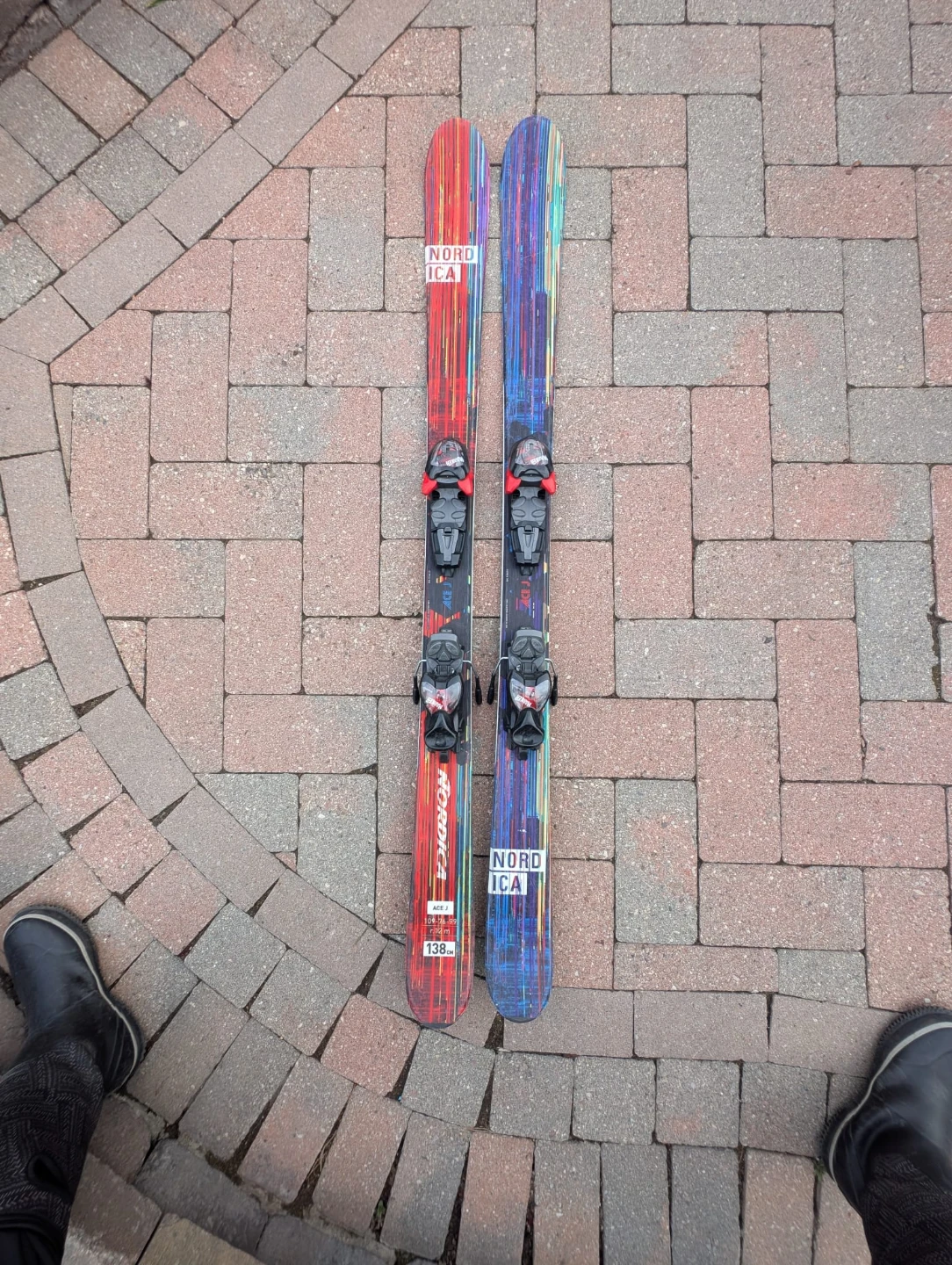 Nordica Ace J Skis with Marker Bindings - 138cm - photo 2