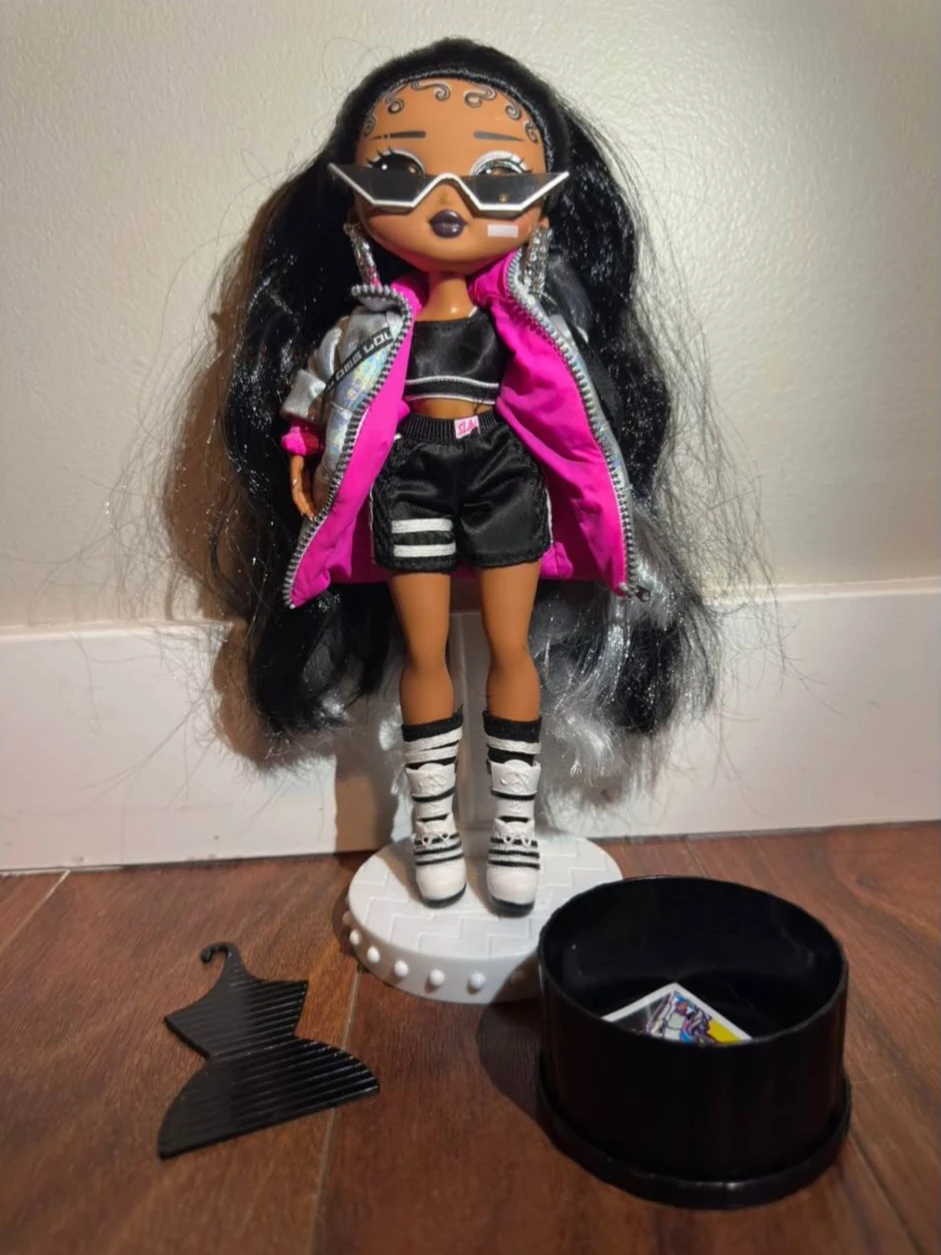 LOL Surprise OMG Dolls Set - photo 3