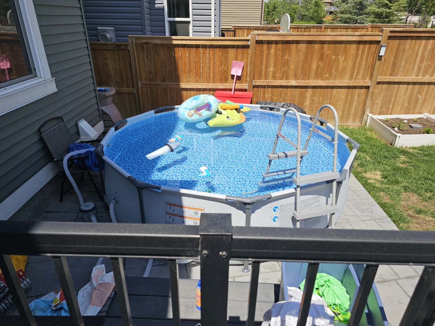 Above Ground Swimming Pool with Accessories