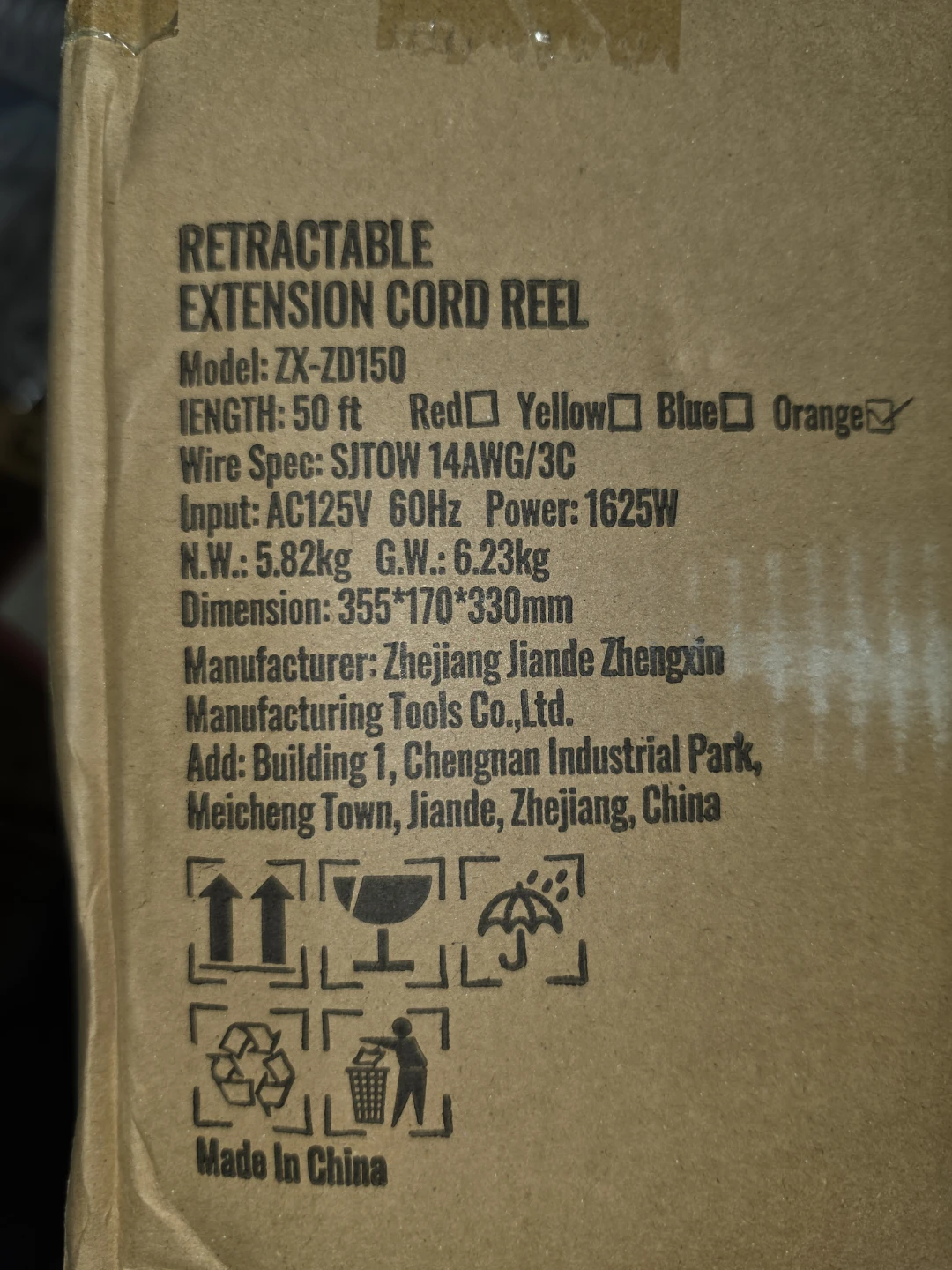 VEVOR Retractable Extension Cord Reel 50 ft - photo 2