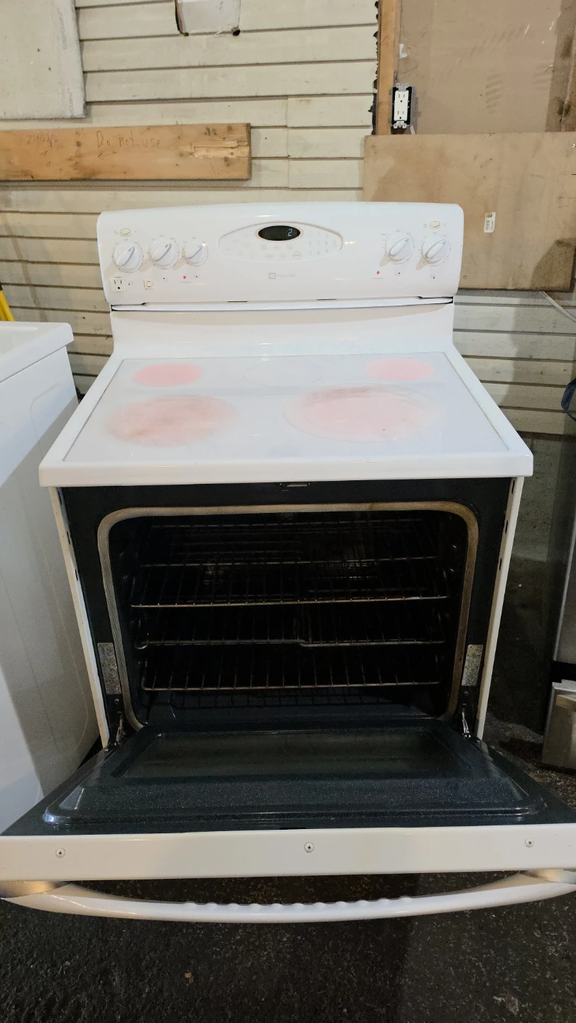 Maytag Electric Smooth-Top Stove – Delivery Available!