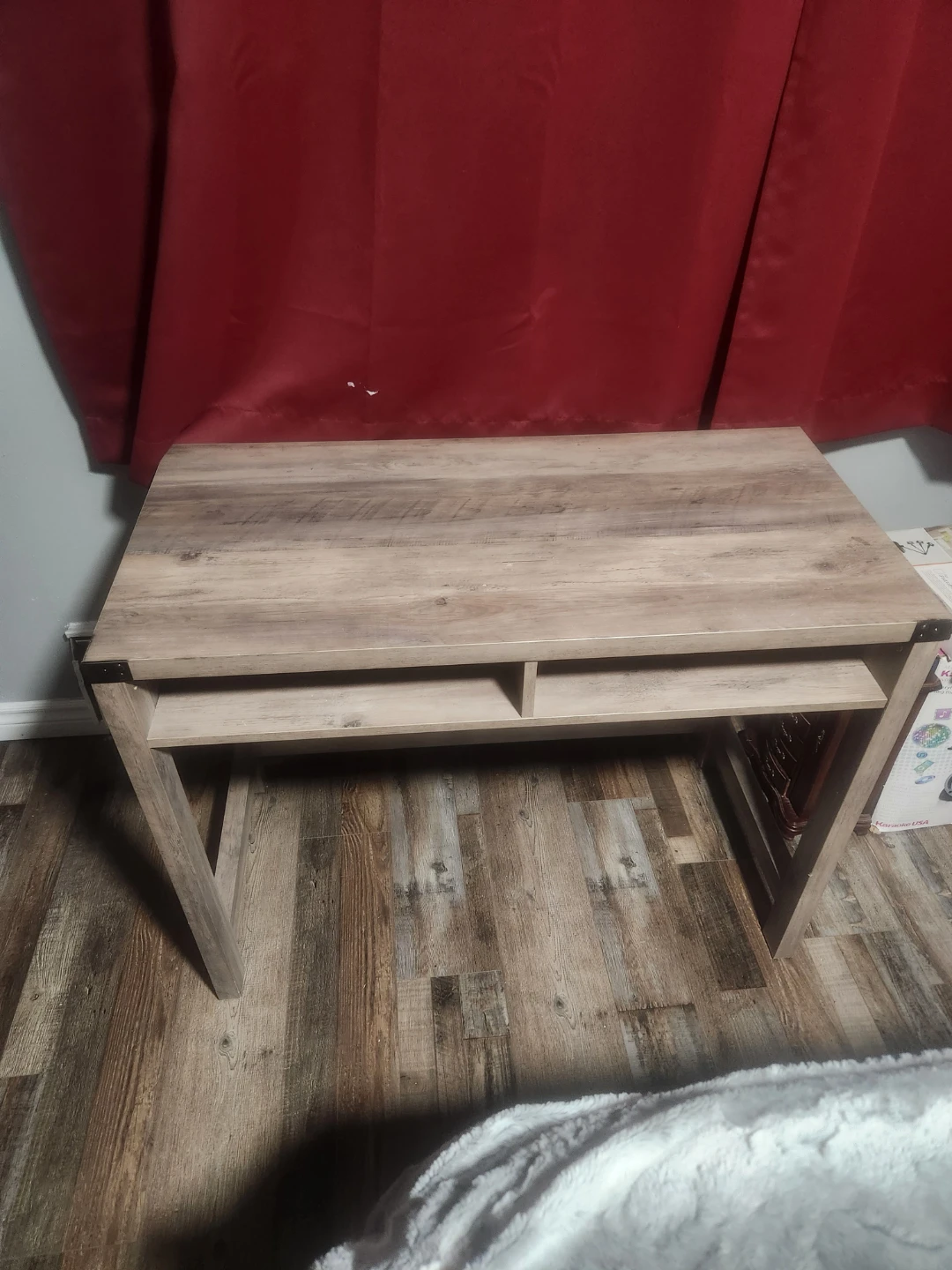 Wooden Desk - photo 2