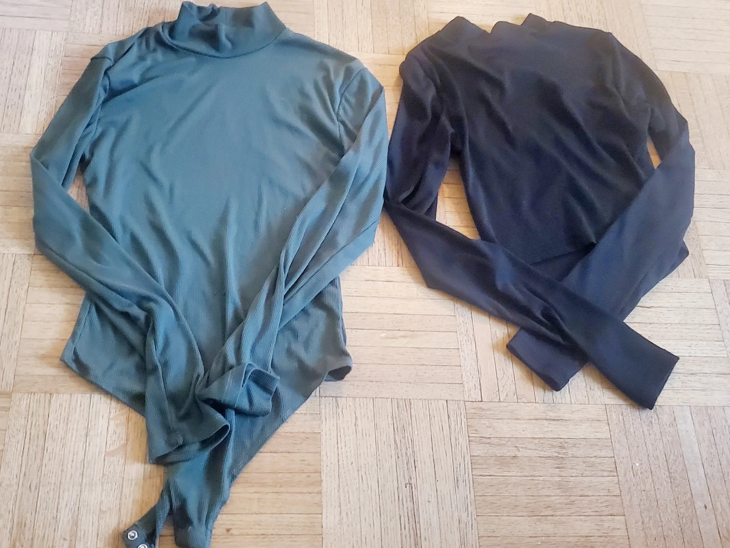2 Long Sleeve Tops