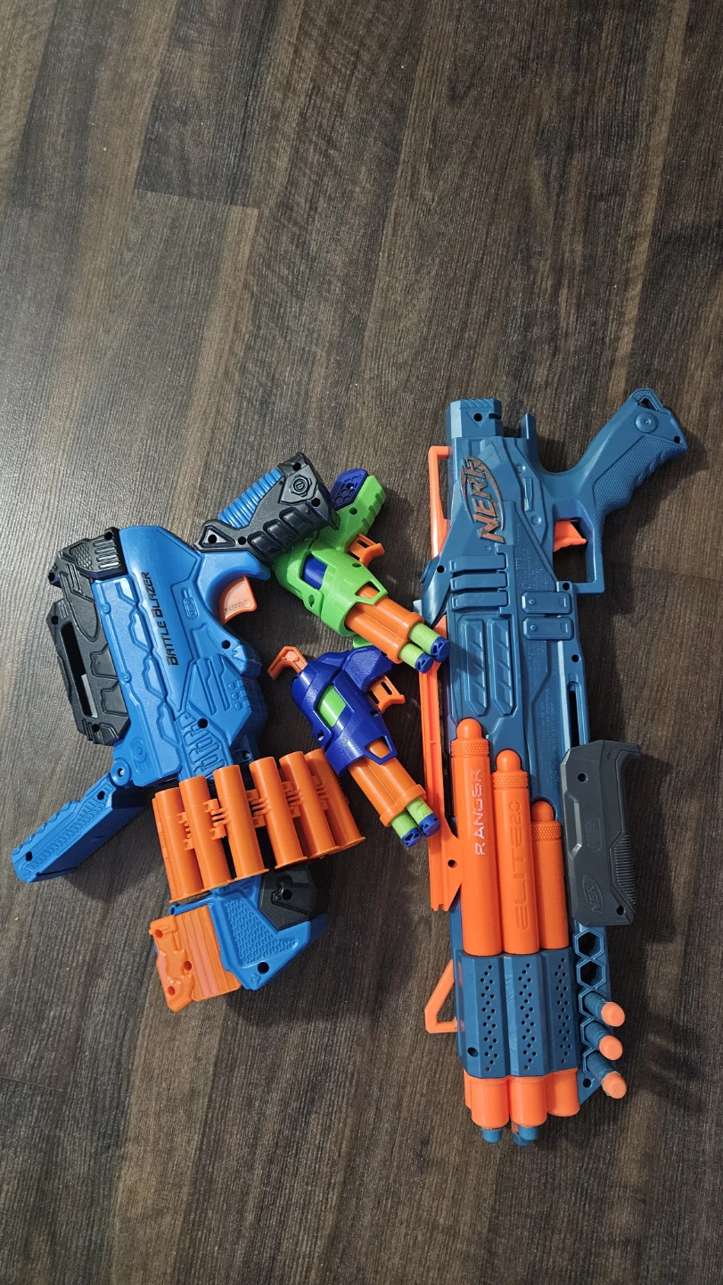 Nerf Elite 2.0 Ranger Blaster and Battle Blazer
