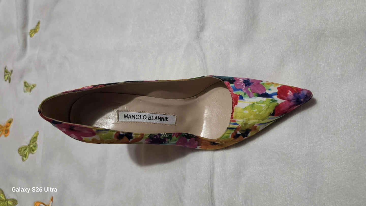 Manolo Blahnik Floral Print Stiletto Heels - photo 3