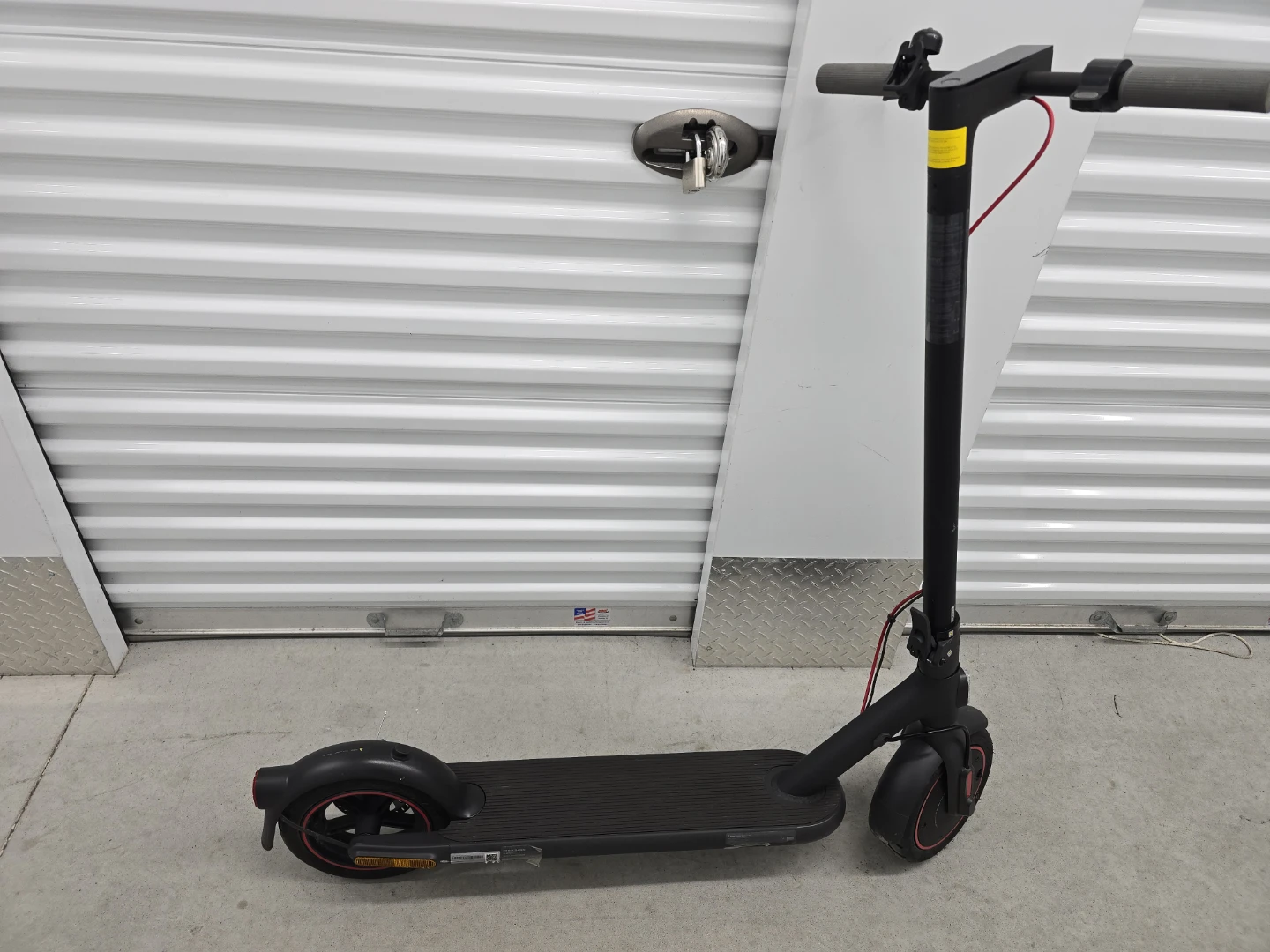 Xiaomi 4 Pro 2nd Gen Scooter - photo 2