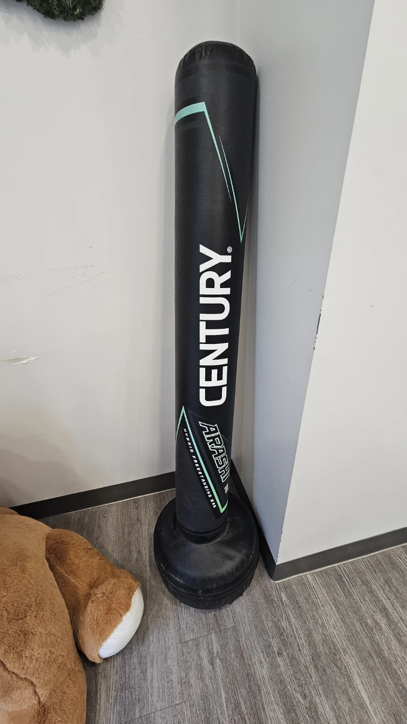 Century ARASHI Hybrid Free Standing Bag