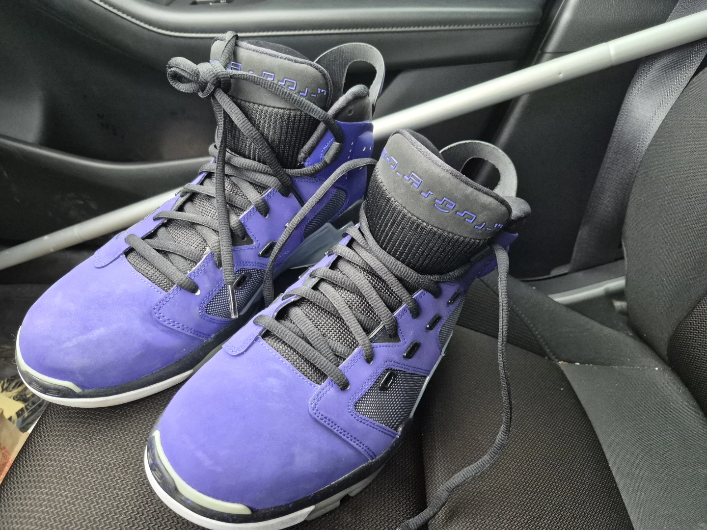 Jordan 6 Retro - photo 2