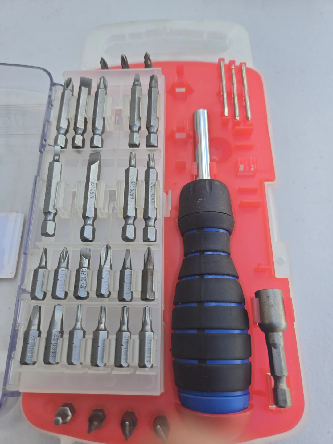 WorkForce 40pc Multi-Driver Kit with Hi-Torque Ratchet